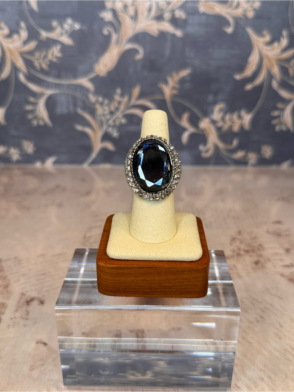 Adjustable Smoky Gray Statement Ring White Rhinestones Silver Tone D43